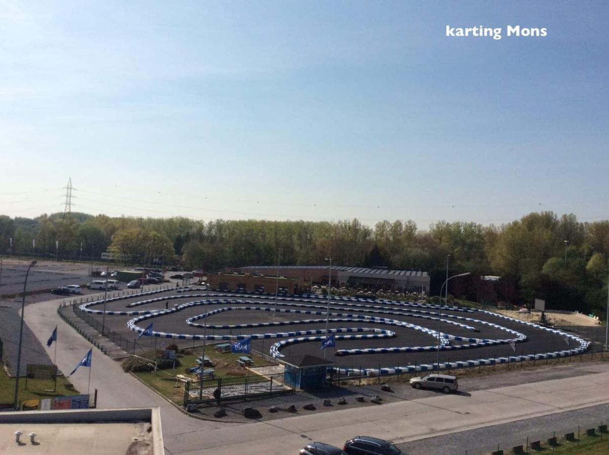 Le Lodges Quievrain Exterior foto